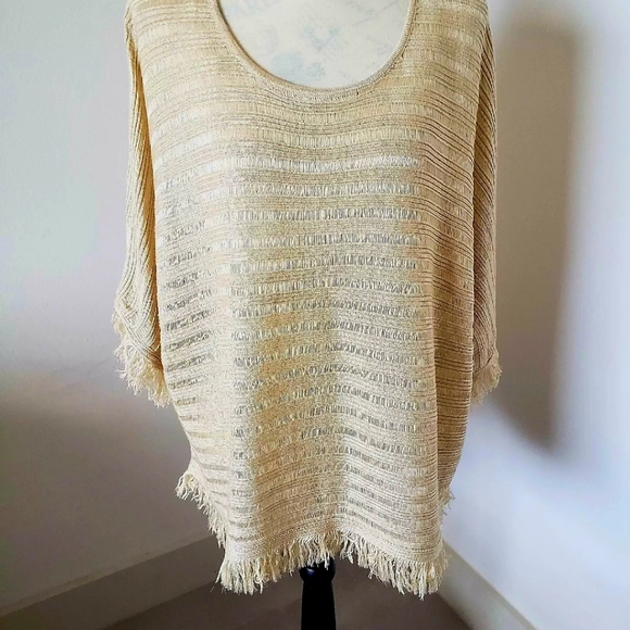🔥Alison Andrews gold poncho style sweater acrylic/lurex size L/XL 🔥 - Picture 10 of 10